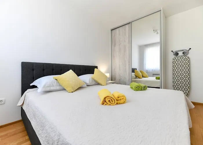 Modern Apartment For 2025\' Vacation In Zadar