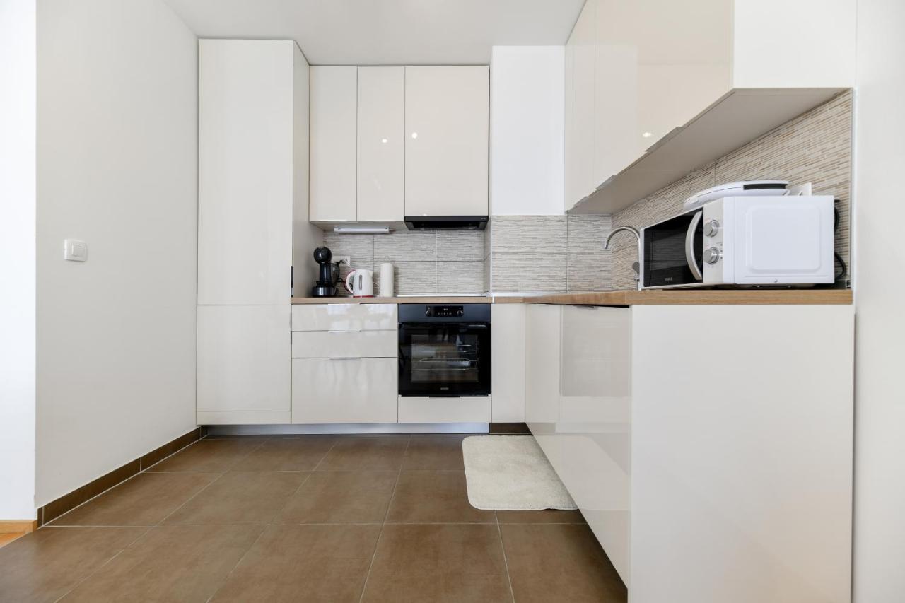 Modern For 2025' Vacation In Apartment Zadar
