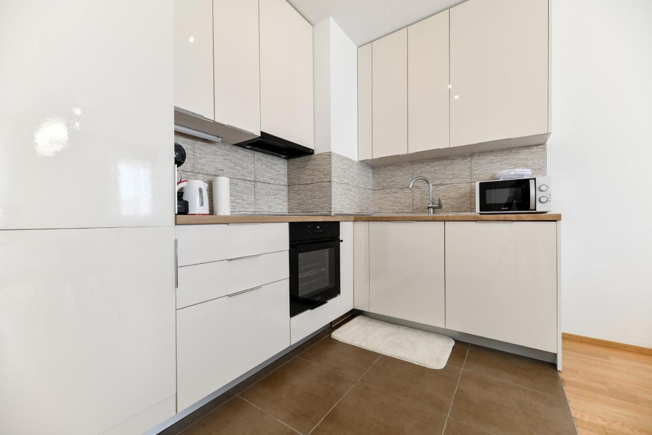 Modern For 2025' Vacation In Apartment *