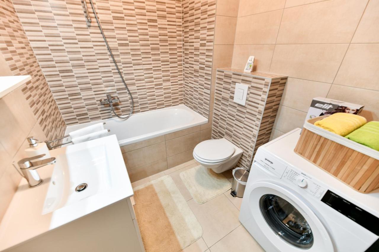 Modern For 2025' Vacation In Apartment Zadar